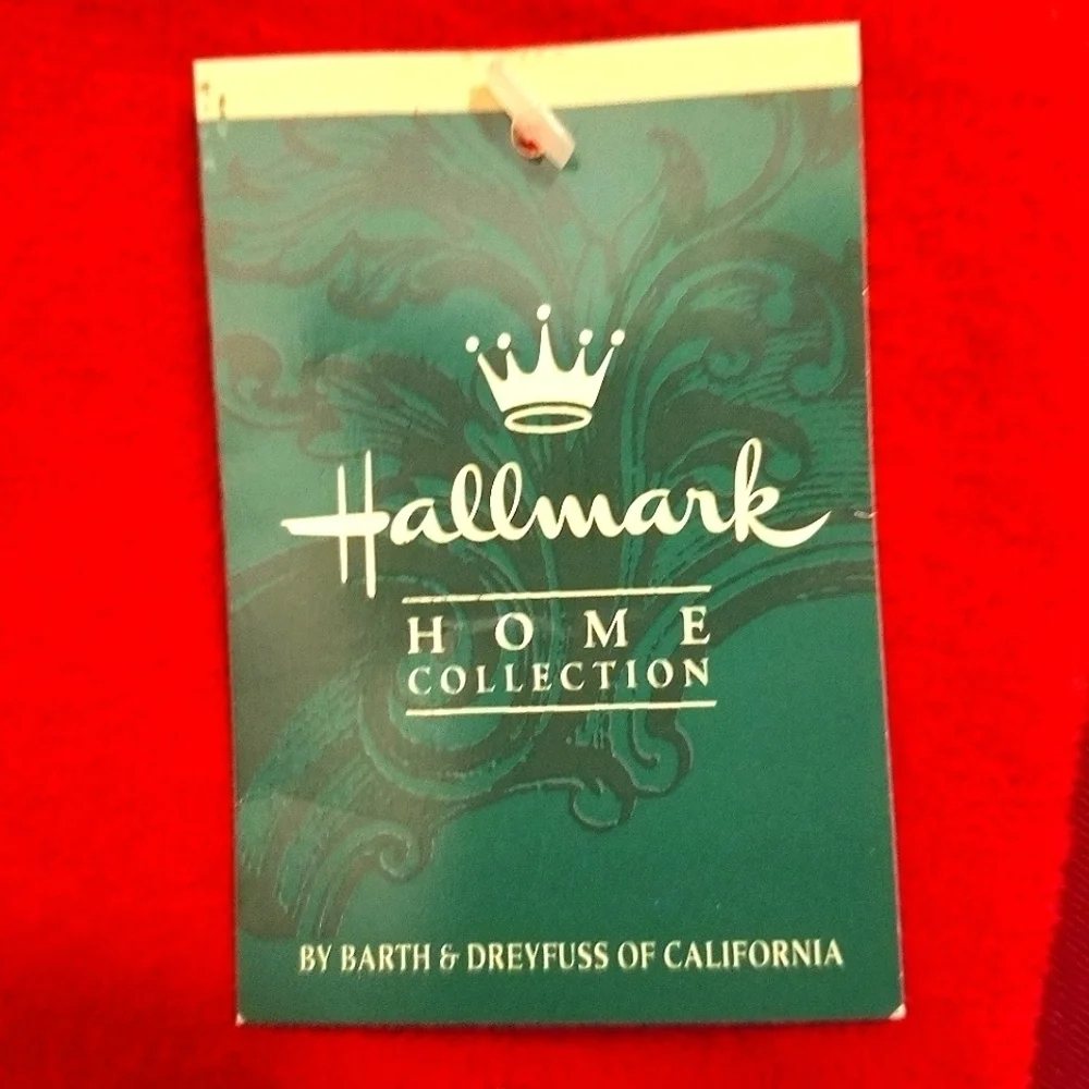 Hallmark Home Collection Christmas 100% Cotton Handtowel Set of 3